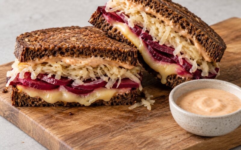 How to Make Vegan Reuben with Beets: An Easy Recipe 2026